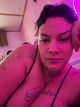 valen1891 online show from March 22, 2026, 3:32 am