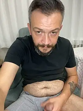 Snapshot of Salih0634 chatting on October 28, 2025, 1:42 am Salih0634 online show from October 28, 2025, 1:42 am