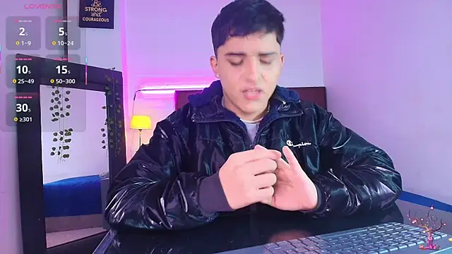 Lucass love online show from October 28, 2025, 4:53 pm