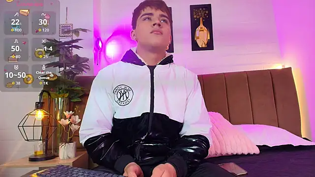 Lucass love online show from February 20, 2026, 4:53 am