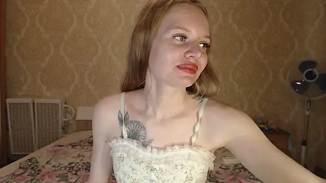 Snapshot of Kitkaat00 chatting on July 25, 2026, 6:16 pm Kitkaat00 online show from July 25, 2026, 6:16 pm