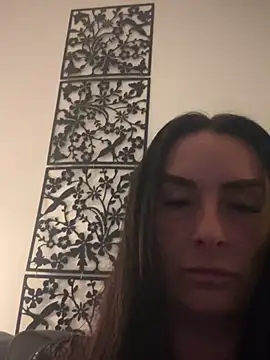 Islaymae gilf online show from December 20, 2025, 10:06 pm