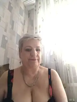 StarNicole online show from June 10, 2026, 5:50 am