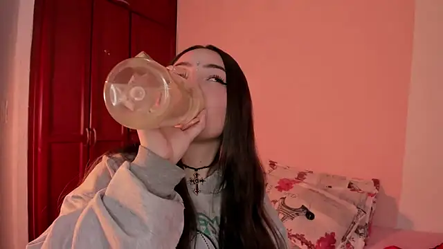 Pariss Gold online show from September 27, 2025, 5:45 am