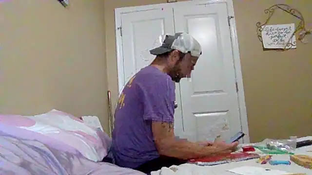 Snapshot of dik4cache chatting on May 11, 2026, 1:50 pm dik4cache online show from May 11, 2026, 1:50 pm