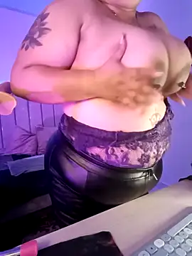 AndreaKinky online show from September 14, 2025, 8:13 am