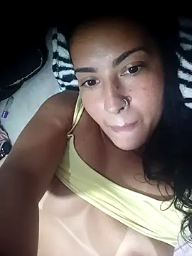 Danivinix online show from December 2, 2025, 3:18 pm