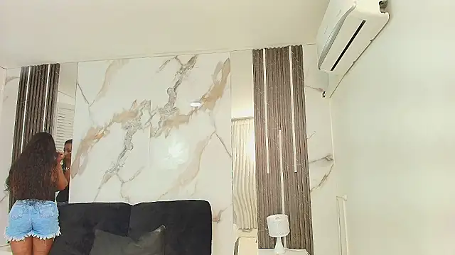 MayaBaker online show from January 16, 2026, 9:30 pm