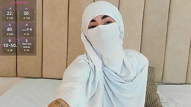  Zahiira  online show from September 24, 2025, 11:46 am