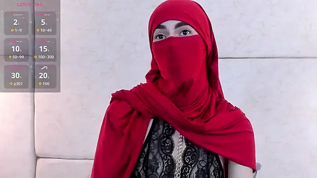  Zahiira  online show from October 15, 2025, 1:33 pm