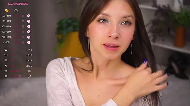 DaisyBlaze online show from November 5, 2025, 4:40 pm