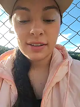 Camila Ord online show from October 21, 2025, 9:37 pm