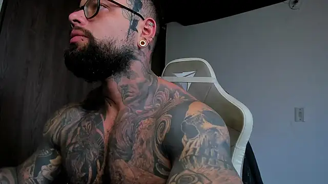 natevillage online show from October 2, 2025, 12:01 pm