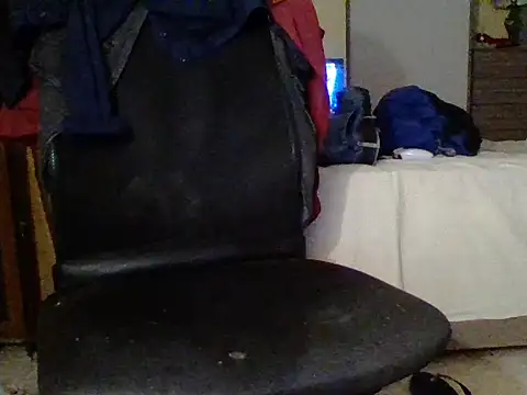 KalendaXL online show from September 9, 2025, 11:37 pm