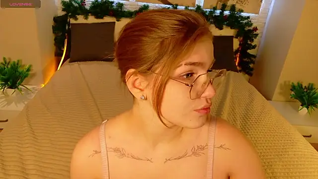 Snapshot of SophieMurrr chatting on January 15, 2026, 3:38 pm SophieMurrr online show from January 15, 2026, 3:38 pm