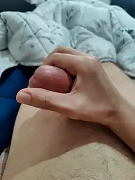 emrekzlk52 online show from February 28, 2026, 10:49 am