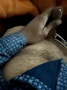 Yourhotbabylove online show from December 1, 2025, 6:13 pm