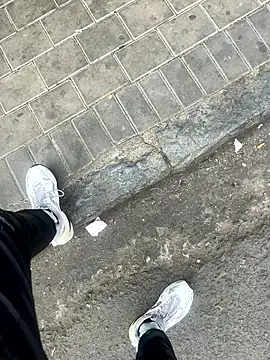 Snapshot of kamo012000 chatting on September 13, 2025, 8:47 am kamo012000 online show from September 13, 2025, 8:47 am