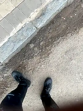 Snapshot of kamo012000 chatting on November 19, 2025, 10:48 am kamo012000 online show from November 19, 2025, 10:48 am