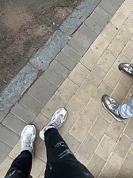 Snapshot of kamo012000 chatting on December 1, 2025, 1:38 pm kamo012000 online show from December 1, 2025, 1:38 pm