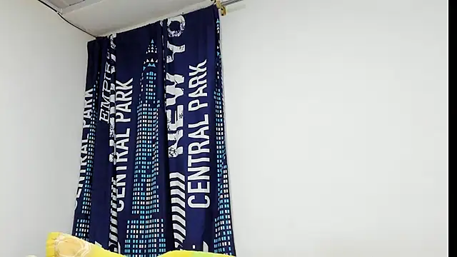  Logan Colton  online show from November 5, 2025, 11:16 pm