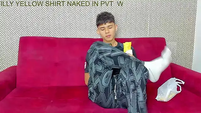 Snapshot of willy_sexxx18 chatting on November 30, 2025, 1:15 pm willy sexxx18 online show from November 30, 2025, 1:15 pm