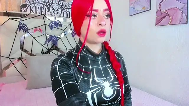 Venuss1  online show from November 1, 2025, 7:10 am