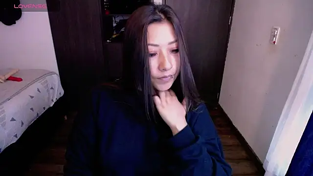 Snapshot of Mia_1120 chatting on May 13, 2026, 2:36 pm Mia 1120 online show from May 13, 2026, 2:36 pm