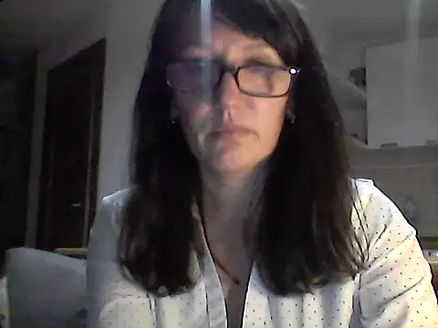 Snapshot of Elena48324 chatting on October 31, 2025, 7:59 pm Elena48324 online show from October 31, 2025, 7:59 pm