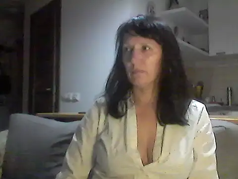 Snapshot of Elena48324 chatting on December 19, 2025, 8:49 pm Elena48324 online show from December 19, 2025, 8:49 pm