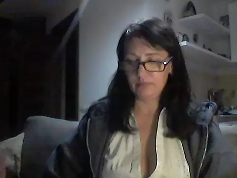 Snapshot of Elena48324 chatting on January 9, 2026, 3:04 pm Elena48324 online show from January 9, 2026, 3:04 pm