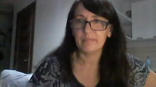 Snapshot of Elena48324 chatting on July 1, 2026, 5:56 pm Elena48324 online show from July 1, 2026, 5:56 pm