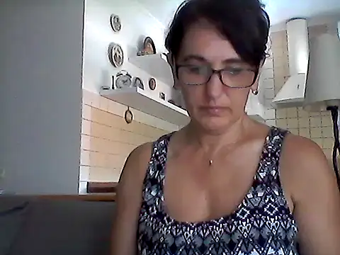 Snapshot of Elena48324 chatting on August 1, 2026, 11:09 am Elena48324 online show from August 1, 2026, 11:09 am