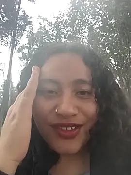 Yaya watson online show from December 22, 2025, 6:27 pm