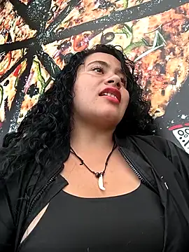 Yaya watson online show from April 11, 2026, 7:40 pm