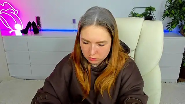 Snapshot of Sofii_darling chatting on February 20, 2026, 5:46 pm Sofii darling online show from February 20, 2026, 5:46 pm