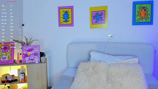 Snapshot of AprilAddams_ chatting on October 28, 2025, 10:01 pm AprilAddams online show from October 28, 2025, 10:01 pm