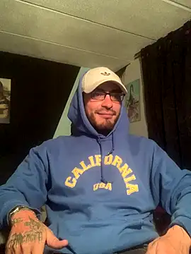 Snapshot of malek_xarx_ chatting on December 17, 2025, 2:06 am malek xarx online show from December 17, 2025, 2:06 am