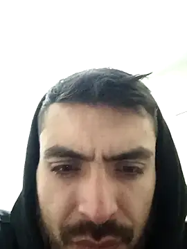 Snapshot of malek_xarx_ chatting on April 29, 2026, 3:32 am malek xarx online show from April 29, 2026, 3:32 am