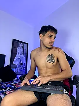 Luke Stone online show from October 2, 2025, 3:41 pm