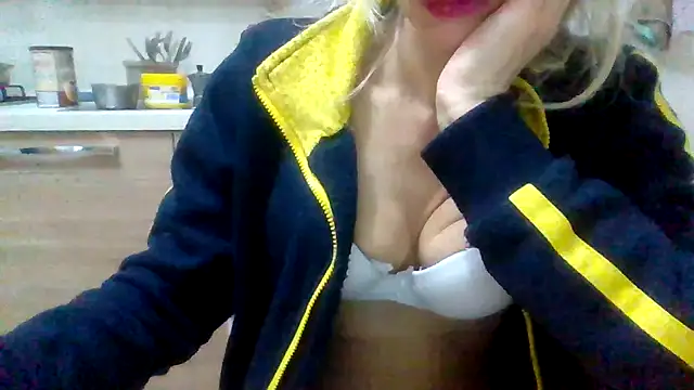 Kelly80 online show from March 26, 2026, 4:40 am