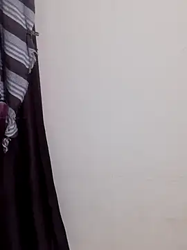 Snapshot of Fiza_Rani78 chatting on July 4, 2026, 2:18 am Fiza Rani78 online show from July 4, 2026, 2:18 am