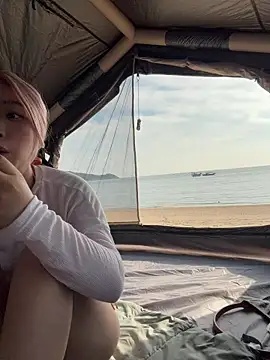 winter11 online show from September 26, 2025, 7:12 am