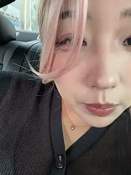 winter11 online show from October 2, 2025, 6:42 am