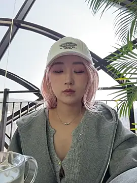 winter11 online show from March 20, 2026, 4:17 am