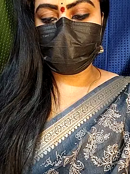 honey-flower online show from September 15, 2025, 12:05 pm