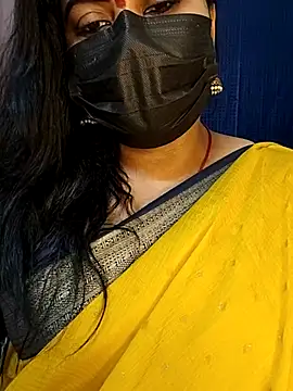 honey-flower online show from October 9, 2025, 7:01 pm