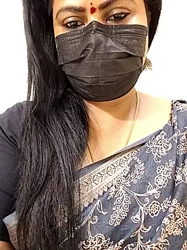 honey-flower online show from October 18, 2025, 3:09 am