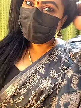 honey-flower online show from November 6, 2025, 4:19 pm