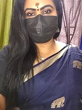 honey-flower online show from November 30, 2025, 7:12 am